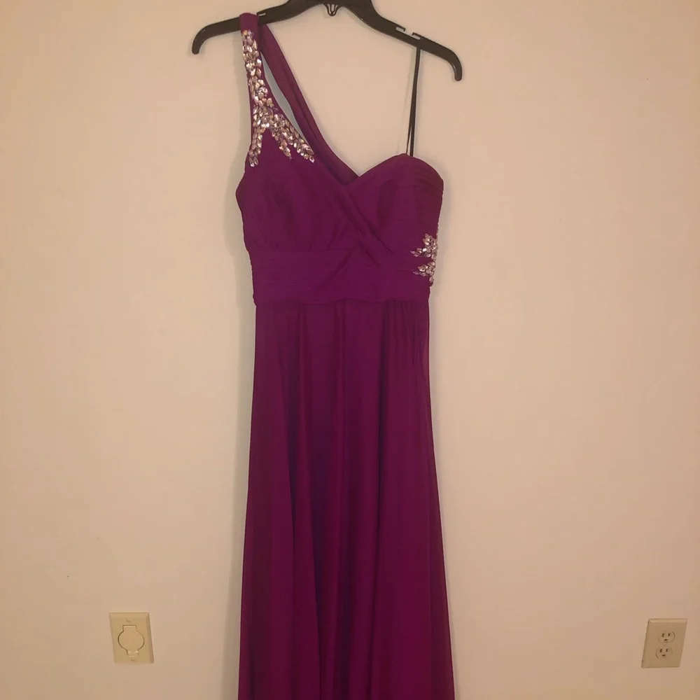 BEAUTIFUL PURPLE Strappy Back Formal Dress - Picture 2 of 8